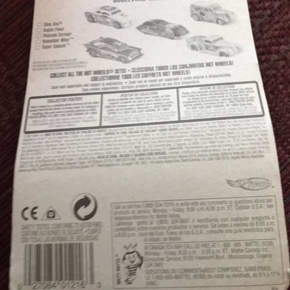 HOTWHEEL METAL COLLECTION ORANGE TOY CAR - Picture 3 of 6